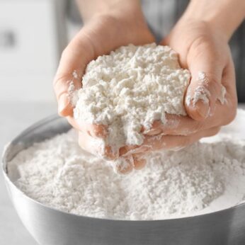 Whole Wheat Chakki Atta Flour 1Kg
